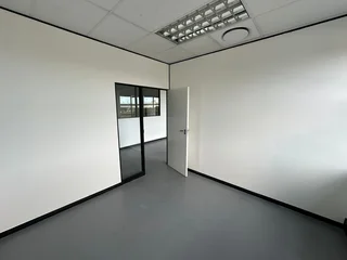 NORTHGATE PARK | OFFICE FOR SALE | PAARDEN EILAND | 114m²