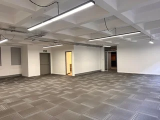 141m² Office To Rent in Foreshore Cape Town - no load-shedding zone