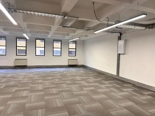 141m² Office To Rent in Foreshore Cape Town - no load-shedding zone