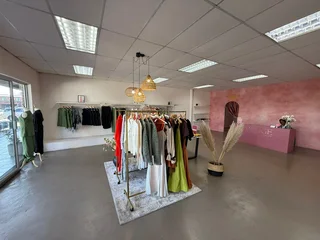 Retail Space to Let in Wilrogate Shopping Centre, Roodepoort