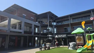Sable Square Shopping Centre | Office Space Available | Milnerton | 375.89m²