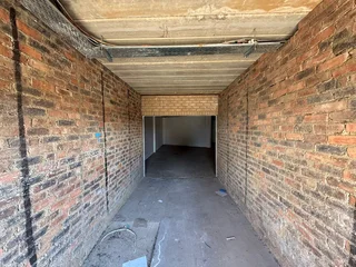 Storage Unit for Lease - Ruimsig Centre, Amorosa, Roodepoort