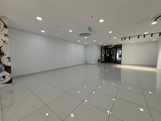 Retail Space To Let – Ground Floor, Illovo Point, 78 Melville Road, Illovo