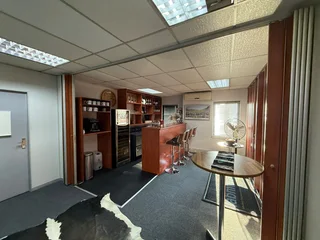 LORDS OFFICE ESTATES | WEST AVENUE | DIE HOEWES | CENTURION