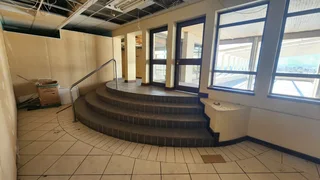 582m² Office To Rent In The Towers, Paarl