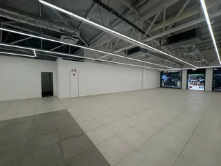 Prime Retail Space to Let - Arlington House, 61 Rissik Street, Johannesburg