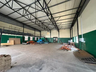 Prime Warehouse/Showroom to Let - 86B Ampthill Avenue, Benoni Central