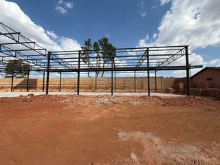 Showroom Space for Lease - 10 Ontdekkers Road, Mindalore, Krugersdorp