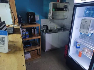 EDGEMEAD BUSINESS PARK | FUNCTIONAL UNIT TO RENT | EDGEMEAD | 171m²