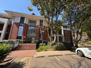 Prime Office Space to Let - Woodlands Office Park, Woodmead, Sandton