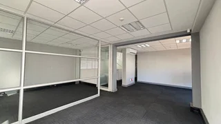 Office Space/ Medical Suites Available to Let at 81 iris Road, Norwood, Johannesburg