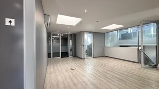 Office Space/ Medical Suites Available to Let at 81 iris Road, Norwood, Johannesburg