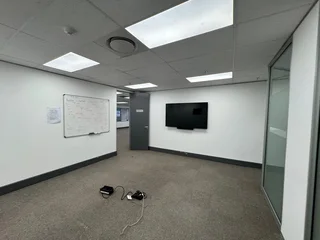 Prime Office Space Available to Let – 12 Autumn Road, Rivonia