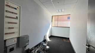 Office Space/ Medical Suites Available to Let at 81 iris Road, Norwood, Johannesburg