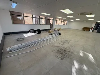 Prime Office Space to Let - 162 Tonetti Street, Midrand