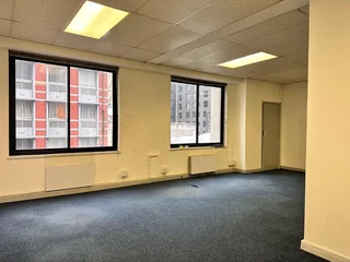 47 ON STRAND - OFFICE SPACE TO RENT - CAPE TOWN, CBD - 64m²