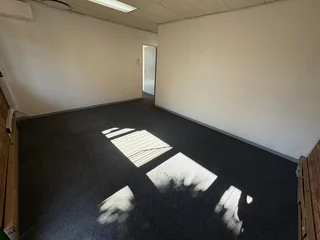 Office Space to Let - Halfway Gardens Office Park, Midrand