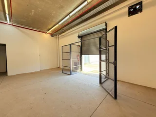 Dispatch Storage Unit to Let - Northgate Shopping Centre, Randburg
