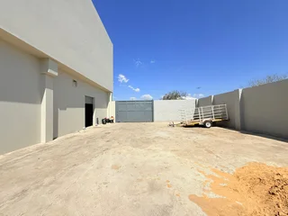 Storage/Yard Space to Let - Cnr Northumberland Avenue &amp; Olievenhout Avenue, Northgate