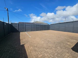 KOEBERG ROAD | COMMERCIAL BUILDING TO RENT | BROOKLYN | 65m²