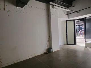 THE MUTUAL | RETAIL SPACE AVAILABLE | ST GEORGE&#39;S MALL, CAPE TOWN | 36m²