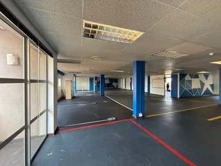 CORPORATE 66 OFFICE PARK | VON WILLICH AVENUE| DIE HOEWES | CENTURION