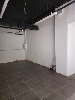 THE MUTUAL | RETAIL SPACE AVAILABLE | ST GEORGE&#39;S MALL, CAPE TOWN | 36m²