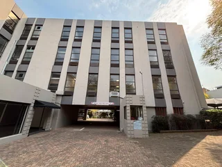 Prime Office Space to Let, 7 Arnold Crescent, Rosebank, Johannesburg
