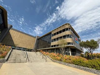 P-Grade Office Space to Let - Adapt IT Building, 152 14th Road, Noordwyk