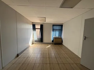 Prime Office Space to Let in Eden Plaza, 18 Van Riebeeck Avenue, Edenvale