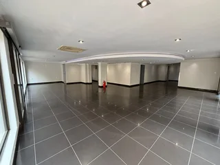 Commercial Building to Let - 7 Arnold Crescent, Rosebank, Johannesburg
