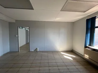 Prime Office Space to Let in Eden Plaza, 18 Van Riebeeck Avenue, Edenvale