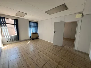 Prime Office Space to Let in Eden Plaza, 18 Van Riebeeck Avenue, Edenvale