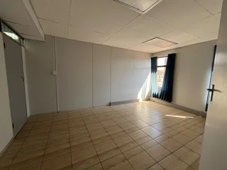 Prime Office Space to Let in Eden Plaza, 18 Van Riebeeck Avenue, Edenvale