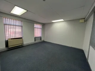 Office Space to Let - Eden Plaza, 18 Van Riebeeck Avenue, Edenvale