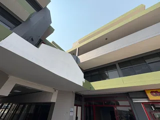 First Floor Office Space to Let - 183 Kerk Street, Halfway House, Midrand