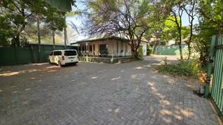 Brooklyn | Jan Shoba Street | Pretoria