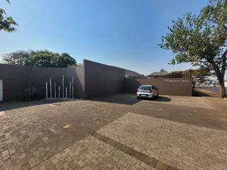 Commercial Property for Sale - 91 Monument Road, Glen Marais