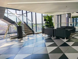 Upmarket office to let in Podium&#64;Menlyn