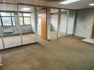 DE TIJGER BUSINESS PARK | OFFICE AVAILABLE TO RENT | PAROW NORTH | 193m²