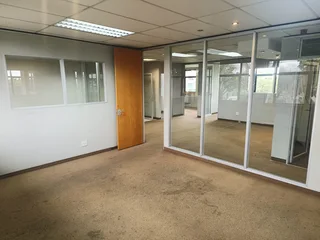 DE TIJGER BUSINESS PARK | OFFICE AVAILABLE TO RENT | PAROW NORTH | 193m²
