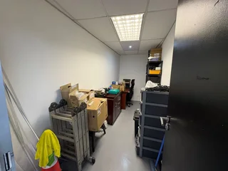 Prime Office Space to Let - 19 Shaw Road, Blairgowrie, Randburg