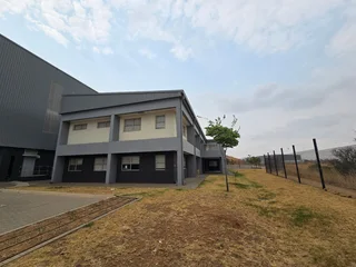 Prime Office Space to Let - Lords View Industrial Park, Allendale, Midrand