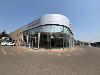 Showroom to Let - Bruma Auto Park - Toyota Unit, 44 Albertina Sisulu Road, Bezuidenhout Valley