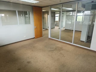 DE TIJGER BUSINESS PARK | OFFICE AVAILABLE TO RENT | PAROW NORTH | 193m²