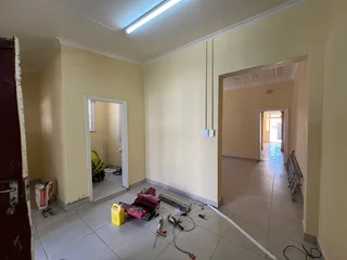 Prime Office Space to Let - 10 5th Street La Rochelle, Turffontein