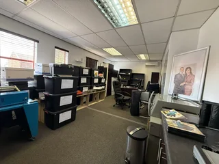 Commercial Property for Sale – Argyle Square Office Park, Weltevreden Park