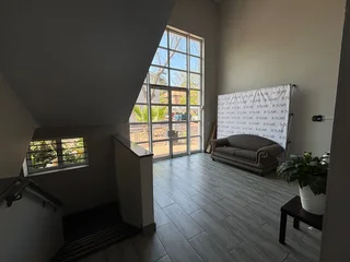 Office Space to Let - Burnside Office Park, Craighall Park, Johannesburg