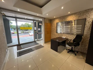 EDWARD STREET - HIGHLY ACCESSIBLE OFFICE SPACE TO RENT - TYGER VALLEY - 200m²
