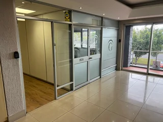 EDWARD STREET - HIGHLY ACCESSIBLE OFFICE SPACE TO RENT - TYGER VALLEY - 200m²